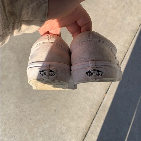 All white slip on vans - Picture 3 of 6